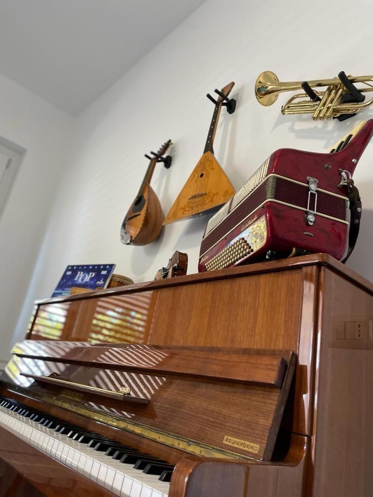 Music House Palinuro Bed and Breakfast Eksteriør billede